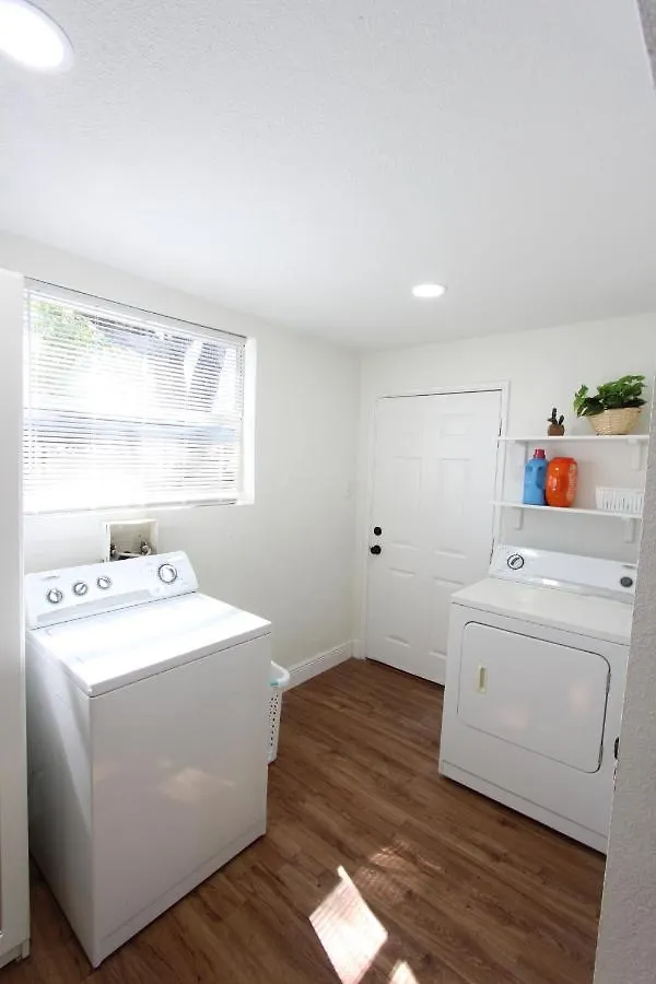 3 Bedroom Modern Ybor City Home- Pet Friendly Tampa 0*,